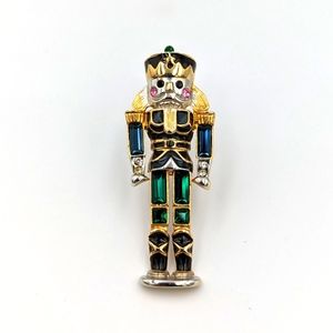Vtg Signed MONET Retro Enamel Rhinestone Christmas Nutcracker Soldier Pin Brooch
